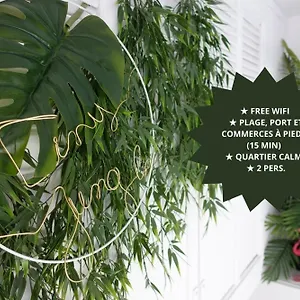 https://tiny-jungle-plage-port-et-commerces-pied.fr-provencehotel.com