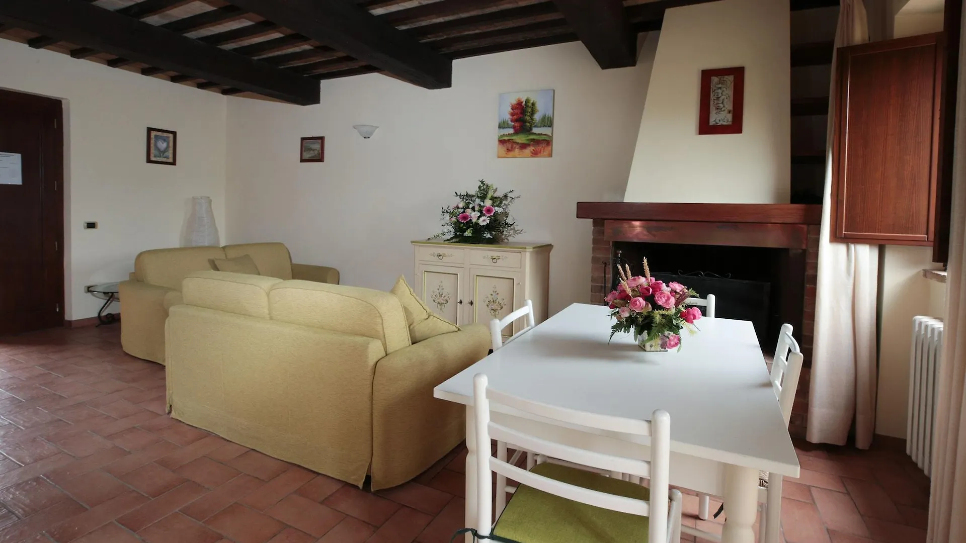 Κατάλυμα σε φάρμα Il Castellaro Country House Περούτζια Ιταλία